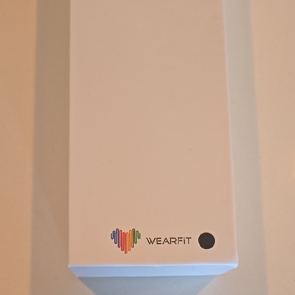 Wear fit pro Watch6 Classic - Silver compatible with Samsung and android. - Picture 4 of 5